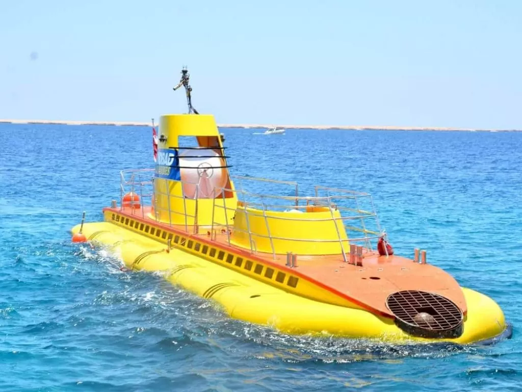 Excursion Submarine